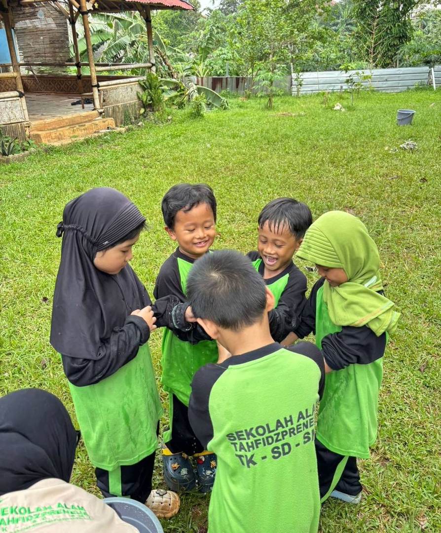 Sesi belajar bersama pendamping